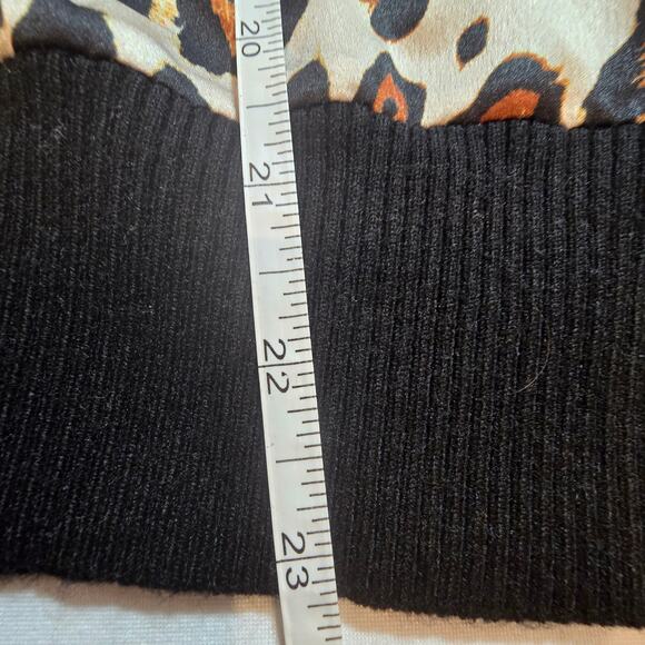 NWT Sione Leopard and Sweater top - Picture 7 of 9